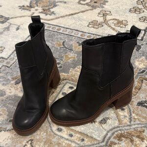 Crown Vintage Black Ankle Boots with Brown Heel